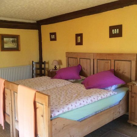 Livarot-Pays-d'Auge La Boursaie Bed & Breakfast エクステリア 写真