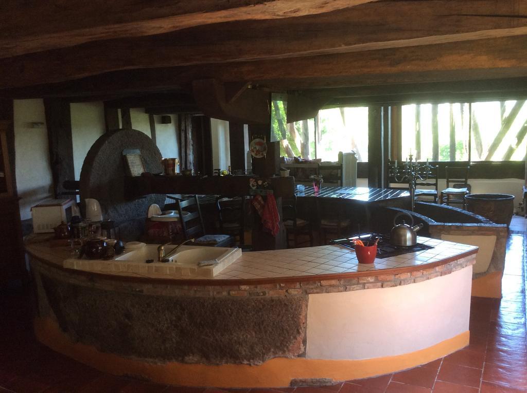 Livarot-Pays-d'Auge La Boursaie Bed & Breakfast エクステリア 写真